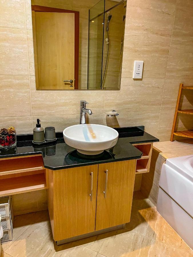 Exquisite, Luxe 1Bd Apartment, Unparalleled Sea Views, Prime Dubai Marina Location & Full Kitchen By "La Buena Vida Holiday Homes エクステリア 写真